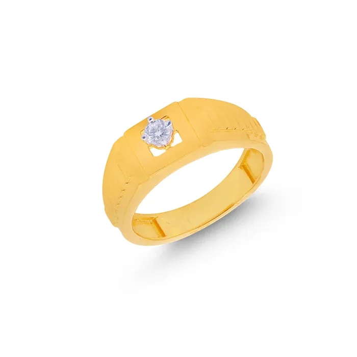 0.14Ct VVS/FG Diamond Ring in 18K Gold