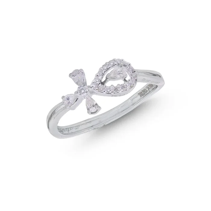 0.22Ct VVS/FG Diamond Ring in 18K White Gold