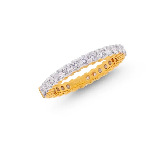 0.98Ct VVS/FG Diamond Band in 18K Gold
