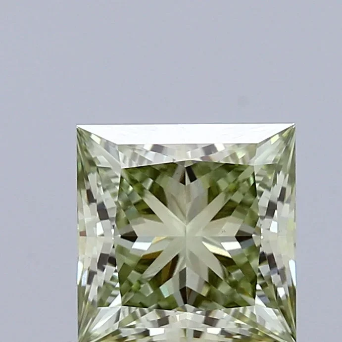 1.08 Carat Princess Shaped, Ideal Cut, FANCY VIVID GREEN Color, VVS2 Clarity, IGI Certified Lab Grown Diamond