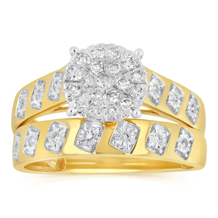 1/5 Carat Diamond 2-Ring Bridal Ring Set in 9ct Yellow Gold