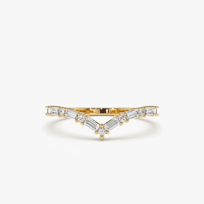 14k Baguette and Round Diamond Chevron Ring
