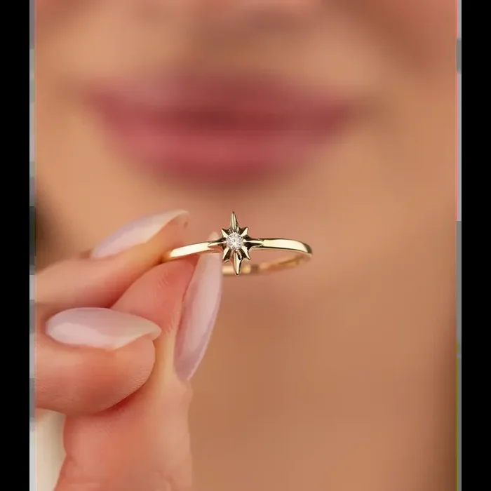 14K Compass Shaped Gold Ring