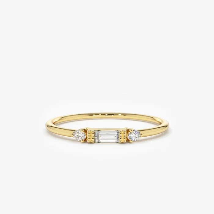 14k Gold Baguette and Round Diamond Ring