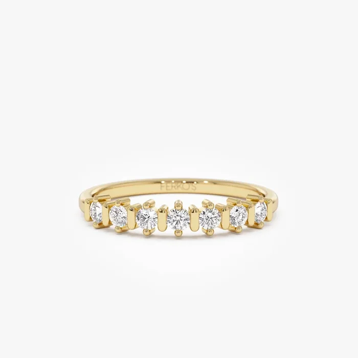14K Round Cut 0.20 ctw Seven Stone Wedding Ring