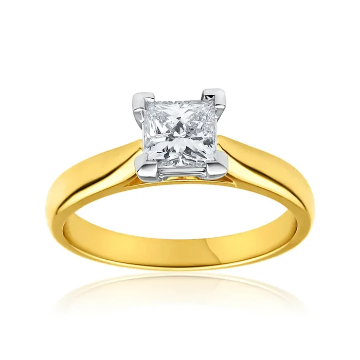 18ct Yellow Gold Solitaire Ring With 0.75 Carat Diamond