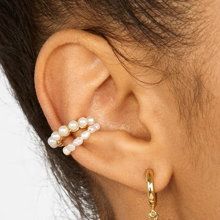 2019 New Women Pearl Ear Cuff Earring Bohemian Natural Freshwater Circle Small Clip Earring Fashion Wedding Party Jewelry Gift