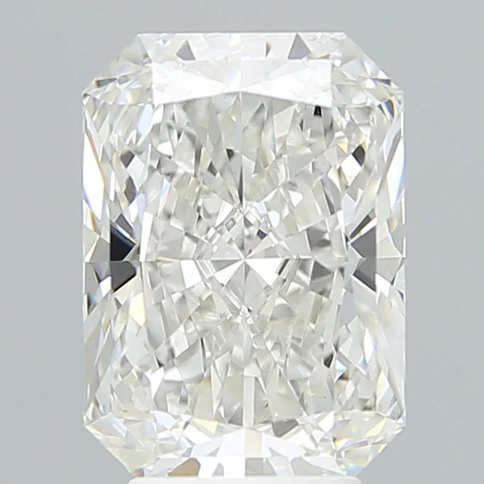 4.12 Carat Radiant Shaped, Very Good Cut, F Color, VVS2 Clarity, IGI Certified Lab Grown Diamond