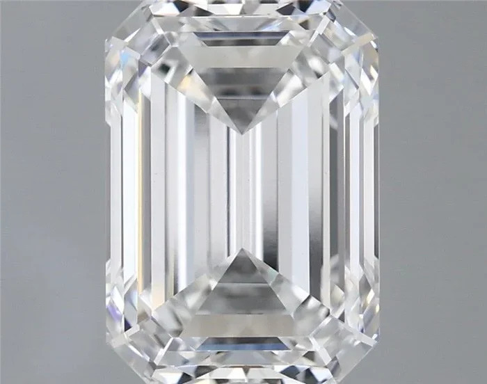 5.59 Carat Emerald Shaped, Ideal Cut, E Color, VVS2 Clarity, IGI Certified Lab Grown Diamond