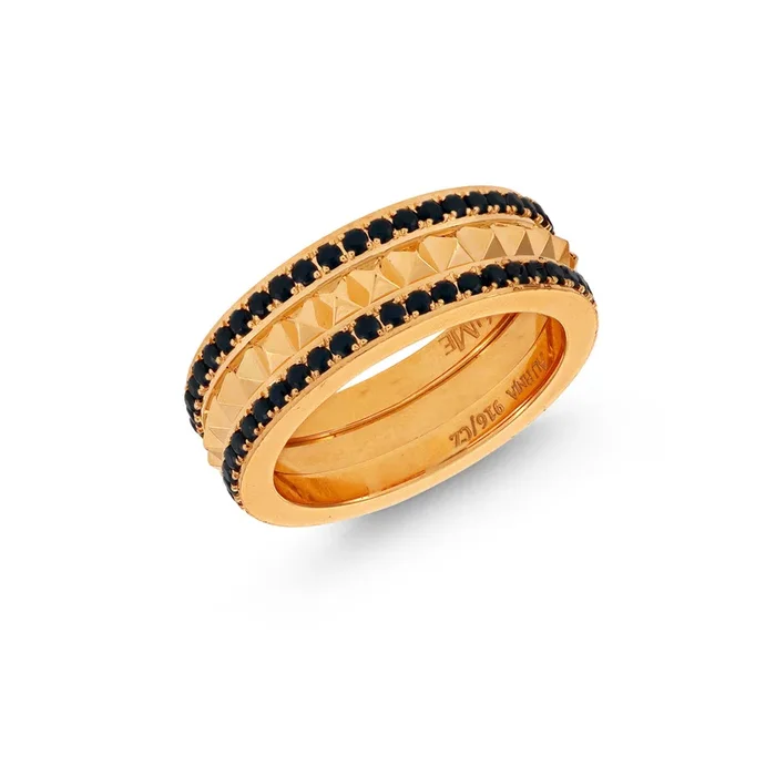7.75 Size Band With Sapphire in 22K Gold