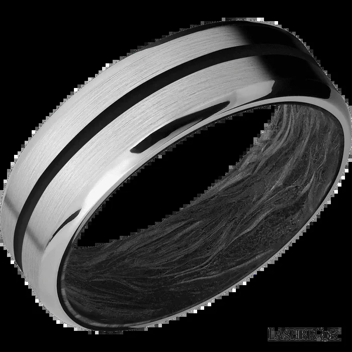 7 mm wide/Beveled/Titanium band with one 1 mm Centered inlay of Black also featuring a Forged Carbon Fiber sleeve.