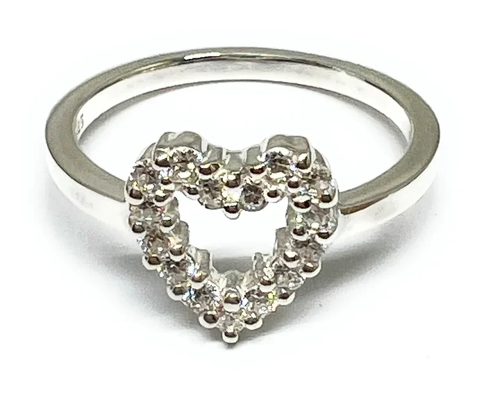 .925 Silver Classic Heart CZ Ring