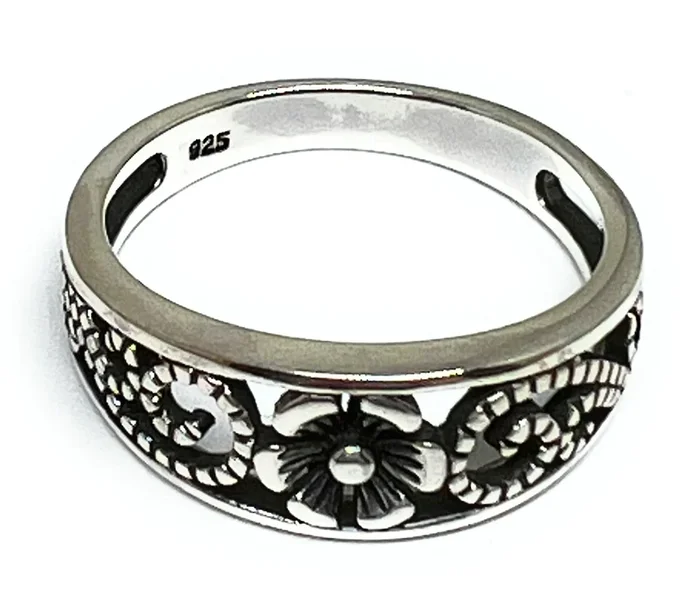 .925 Silver Flower Filigran Band Ring