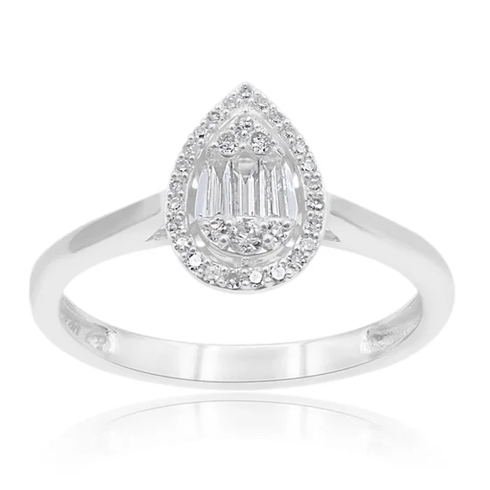 9ct White Gold Diamond Ring With 31 Brilliant and 3 Baguette Cut Diamonds