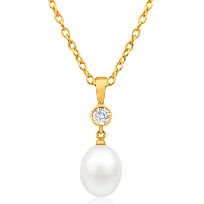 9ct Yellow Gold Cubic Zirconia + Pearl Pendant