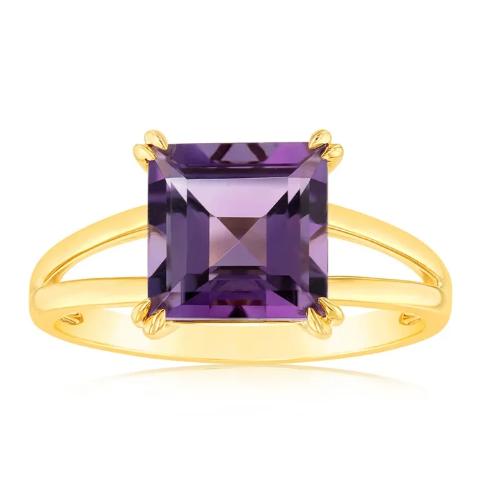 9ct Yellow Gold Natural Amethyst Ascher Cut Claw Set Ring with Split Shank