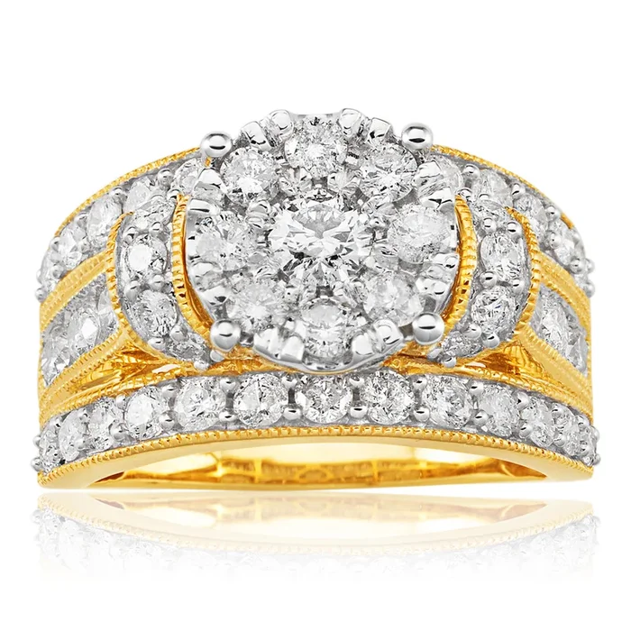 9ct Yellow Gold Ring with 2.00 Carat Diamonds