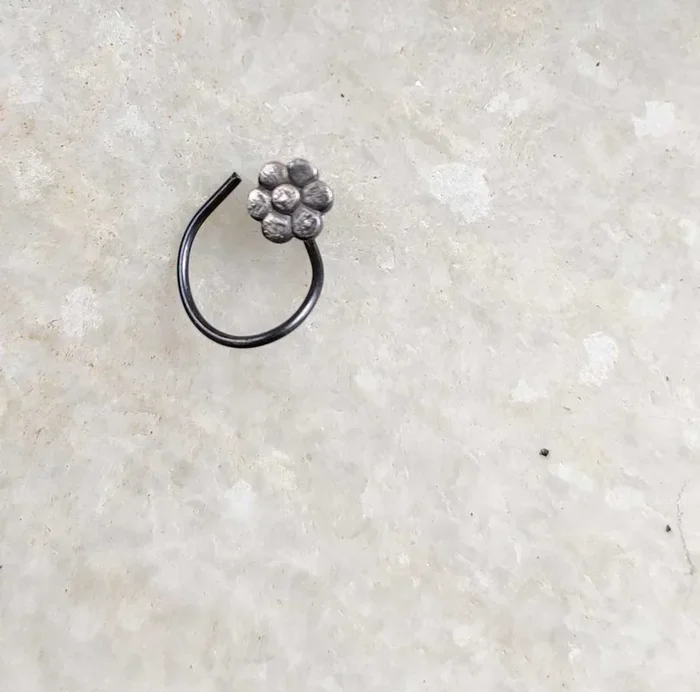 Adya Mini Flower Nose Ring