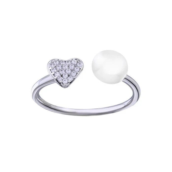 Anillo abierto de plata de ley 925 rodiada con perla sintética y corazón de circonita cúbica – STR01150