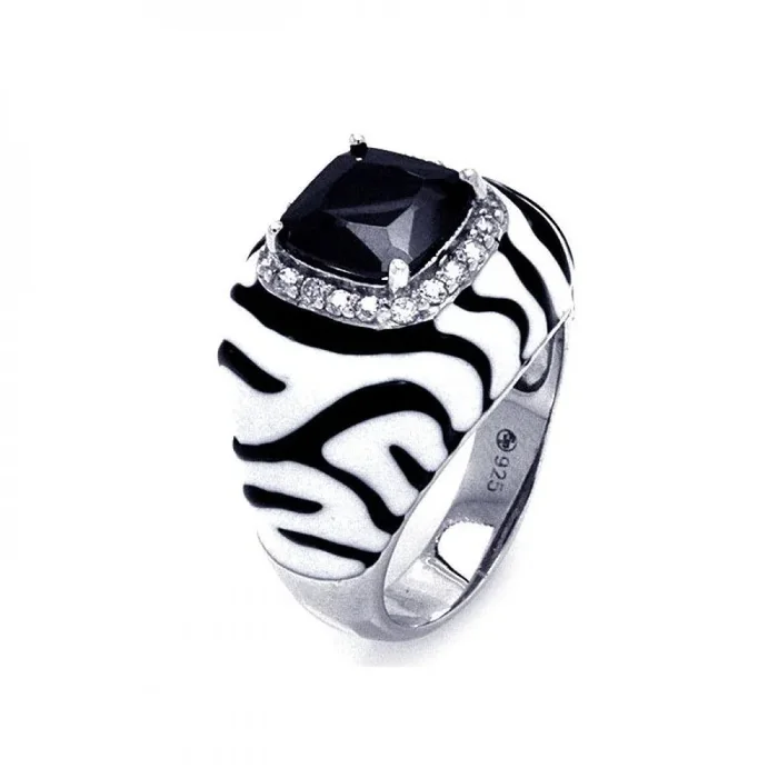 Anillo de plata 925 rodiada con esmalte blanco y negro, con centro negro y circonitas blancas en racimo, raya de cebra – STR00874
