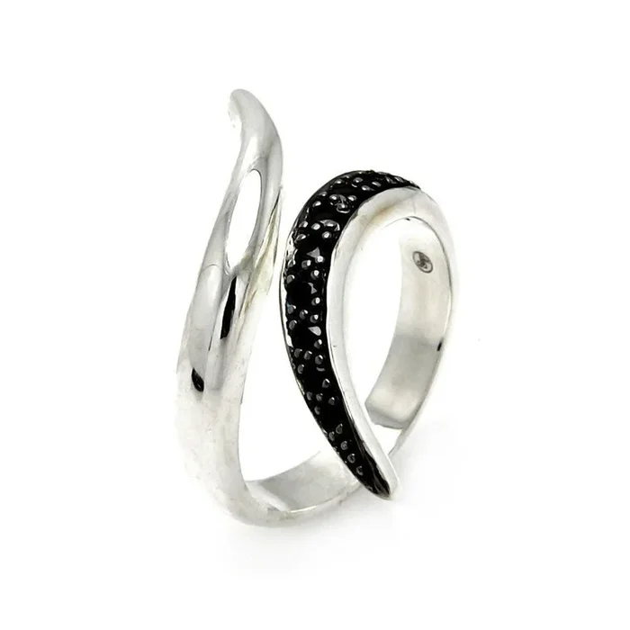 Anillo de plata 925 rodiada y rodio negro con circonita negra – STR00260