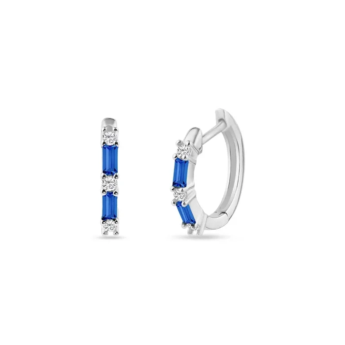Aro Huggie de plata de ley rodiada con circonita azul (13,2 mm) – STE01331-BLUE