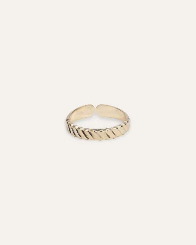 Audrey Ring