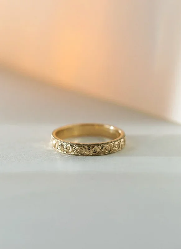 Blake scroll ring 14k goud