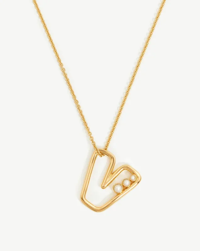 Chubby Pearl Initial Pendant Necklace – Initial V | 18ct Gold Vermeil/Pearl
