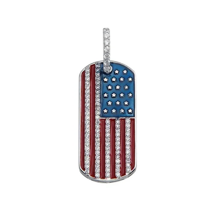 Colgante de hip hop con placa de identificación de bandera estadounidense y circonita cúbica en plata de ley 925 bañada en rodio – SLP00064.
