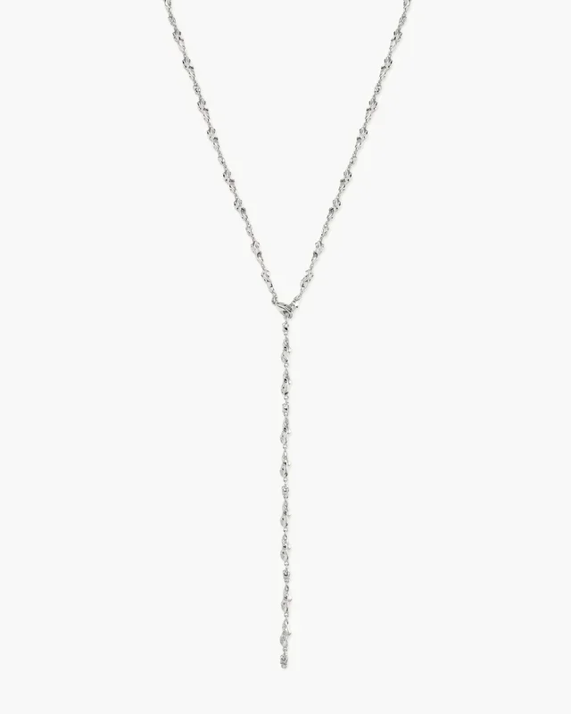 Collana con grappoli d’argento