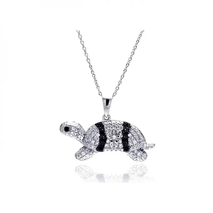 Collar con colgante de tortuga con circonita cúbica transparente bañada en rodio de plata 925 – STP01317