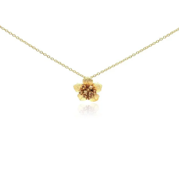 Collar de plata 925 con circonitas y flores chapadas en oro – BGP00188