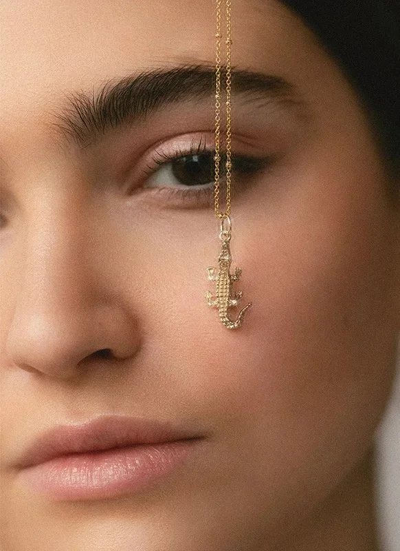 Crocodile charm 14k gold