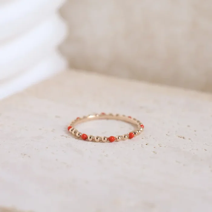 Dana beaded ring with red enamel gold-plated
