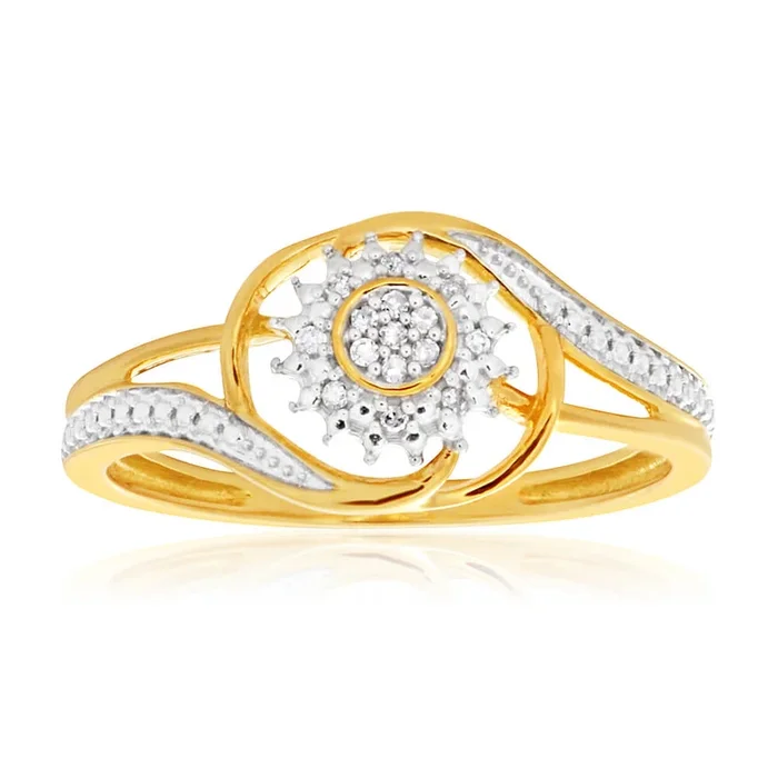 Diamond Ring Set with 15 Stunning Brilliant Diamonds in 9ct Yellow Gold
