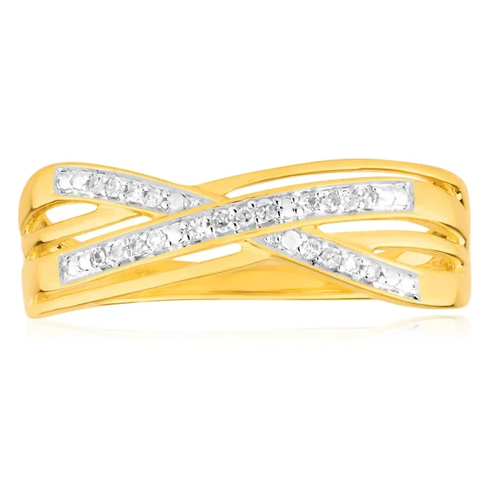Diamond Ring with 20 Brilliant Diamonds in 9ct Yellow Gold
