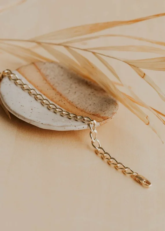 Dylan Choker