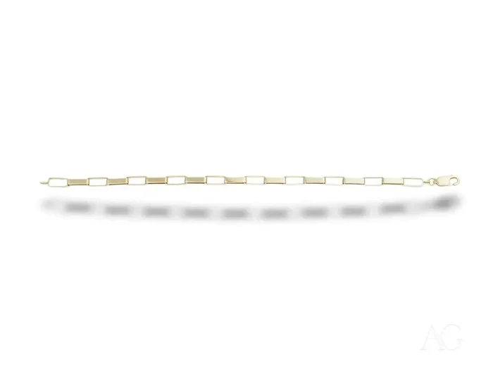 Elegant solid 18k gold kid’s bracelet – classic and durable