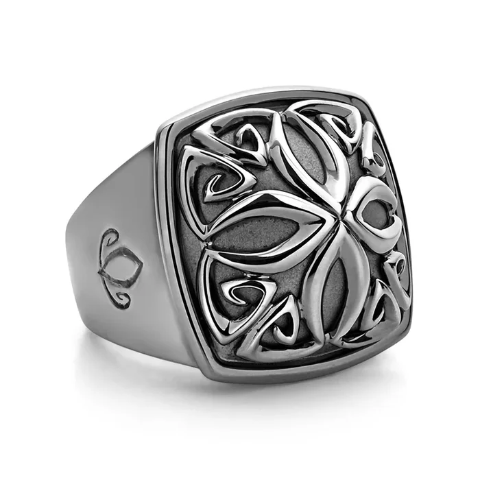 Empress Ring Large – Black Ruthenium Vermeil