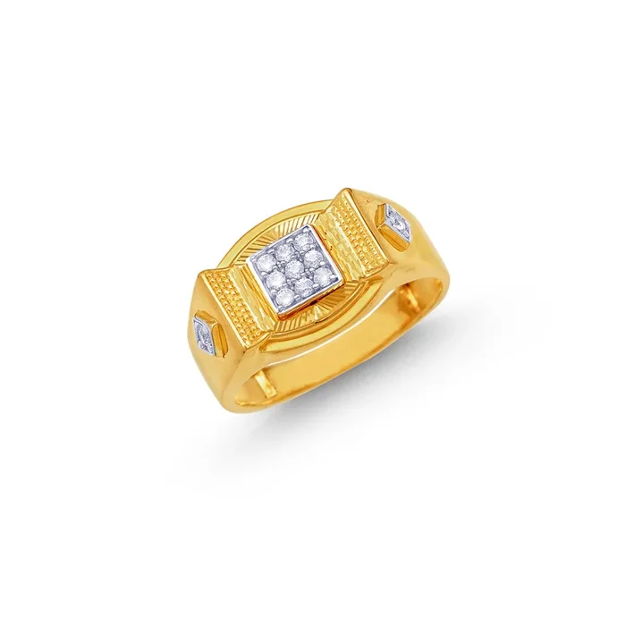 Enchanting Men’s Ring With CZ in 22K Gold
