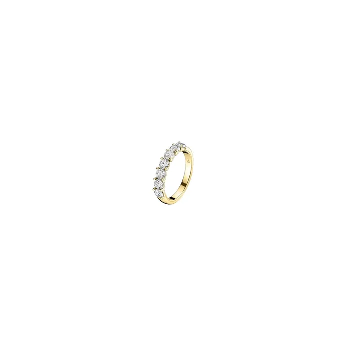 Eternelle wedding ring in yellow gold and diamonds | LEPAGE