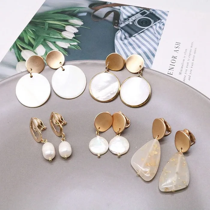 Free Shipping Cute Shell Pearls Geometric Clip Earring