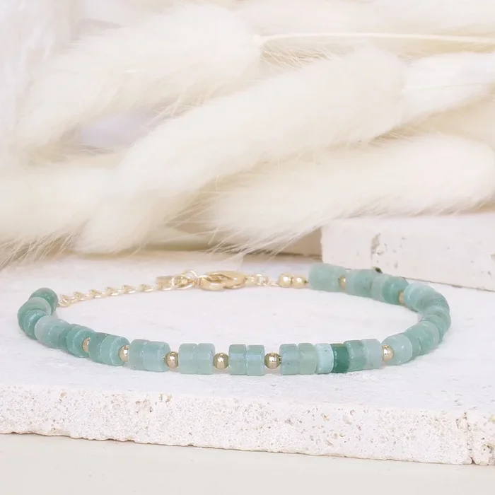 Gaia bracelet green quartzite beads gold plated
