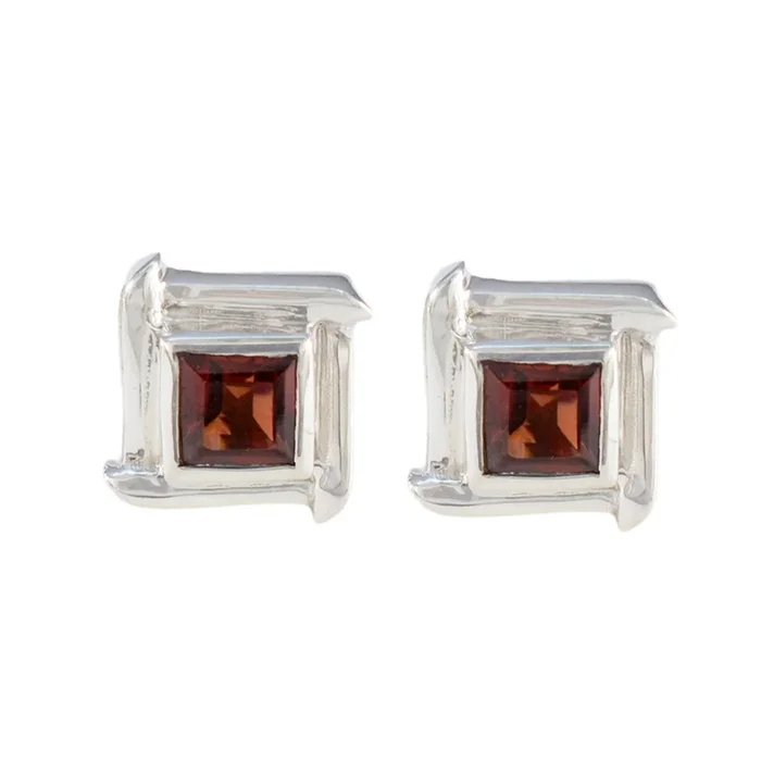 Garnet American María Solitaire Stud Red Silver Earring