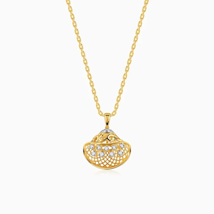 Gold Dream Radiance Diamond Pendant