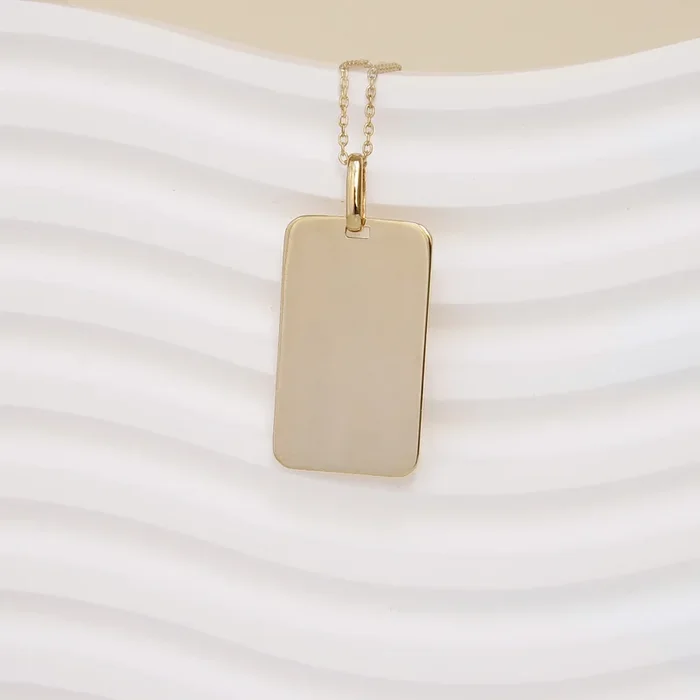 Gold-plated 32x20mm medal pendant to engrave