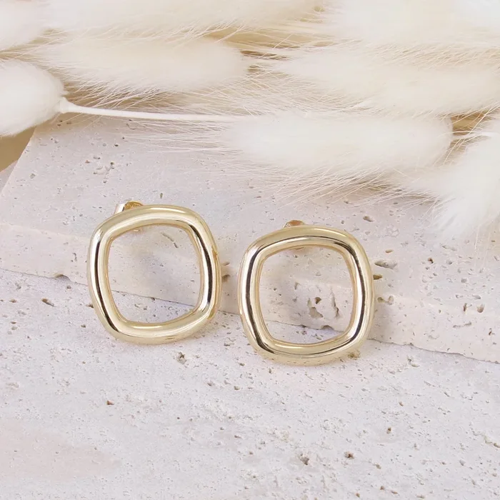 Gold-plated rounded square geometric earrings