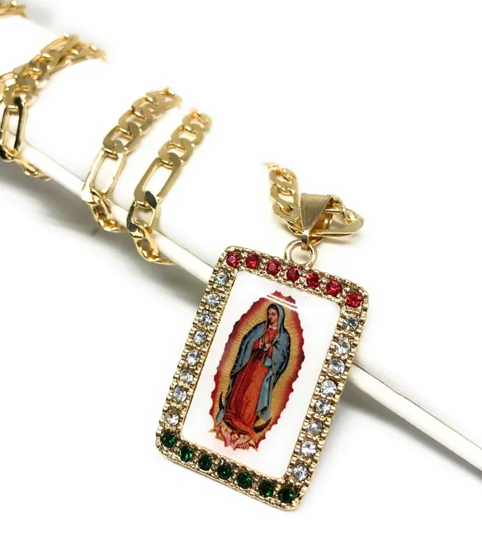 Gold Plated Virgin Mary Pendant Necklace Figaro 26″ Virgen de Guadalupe Medalla Oro Laminado