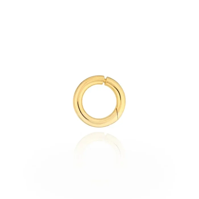 Golden Round Snap Lock Pendant